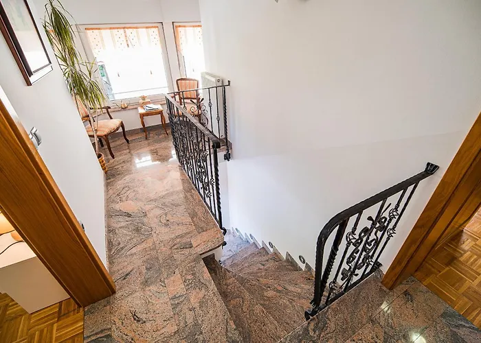 Joga Daire Recica ob Savinji